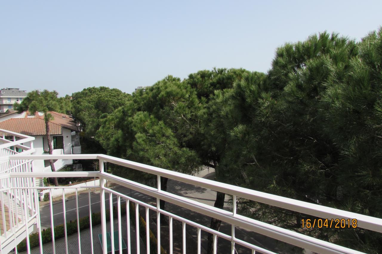 Hotel Toschi Lido di Classe Exteriör bild